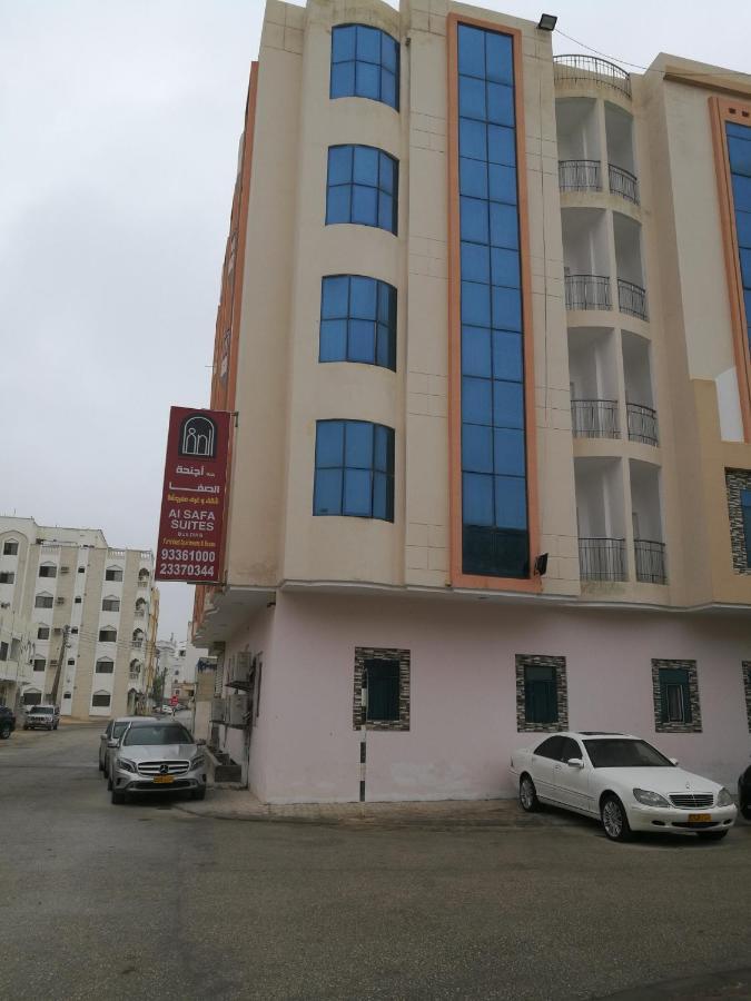 Red-5 - Al Safa Suites Apartament