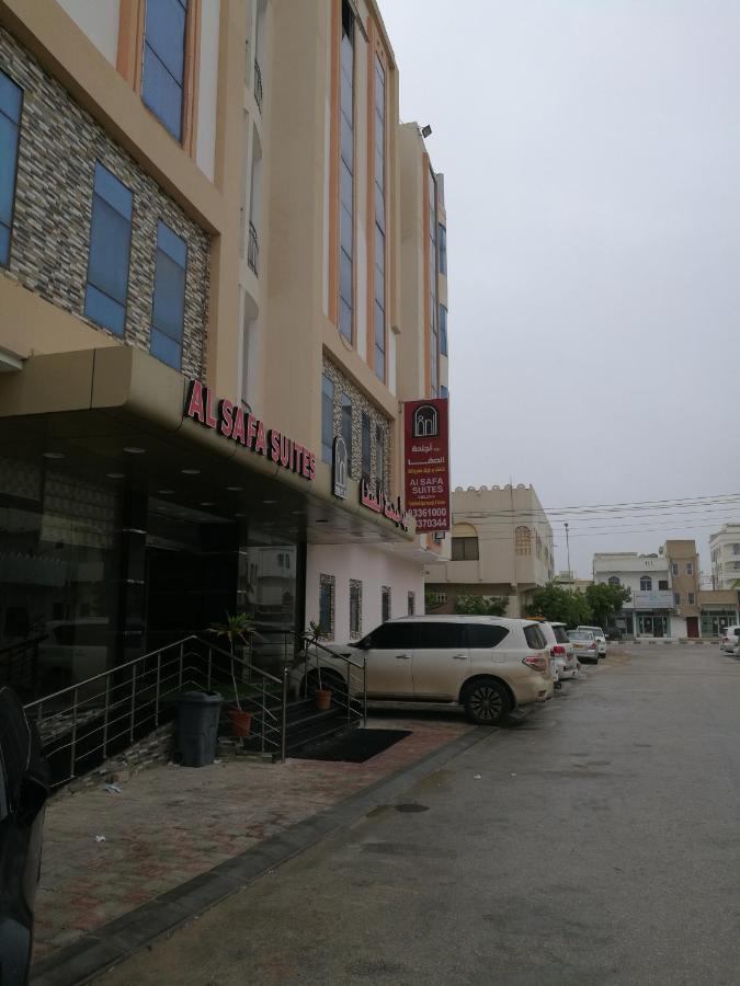 Red-5 - Al Safa Suites *
