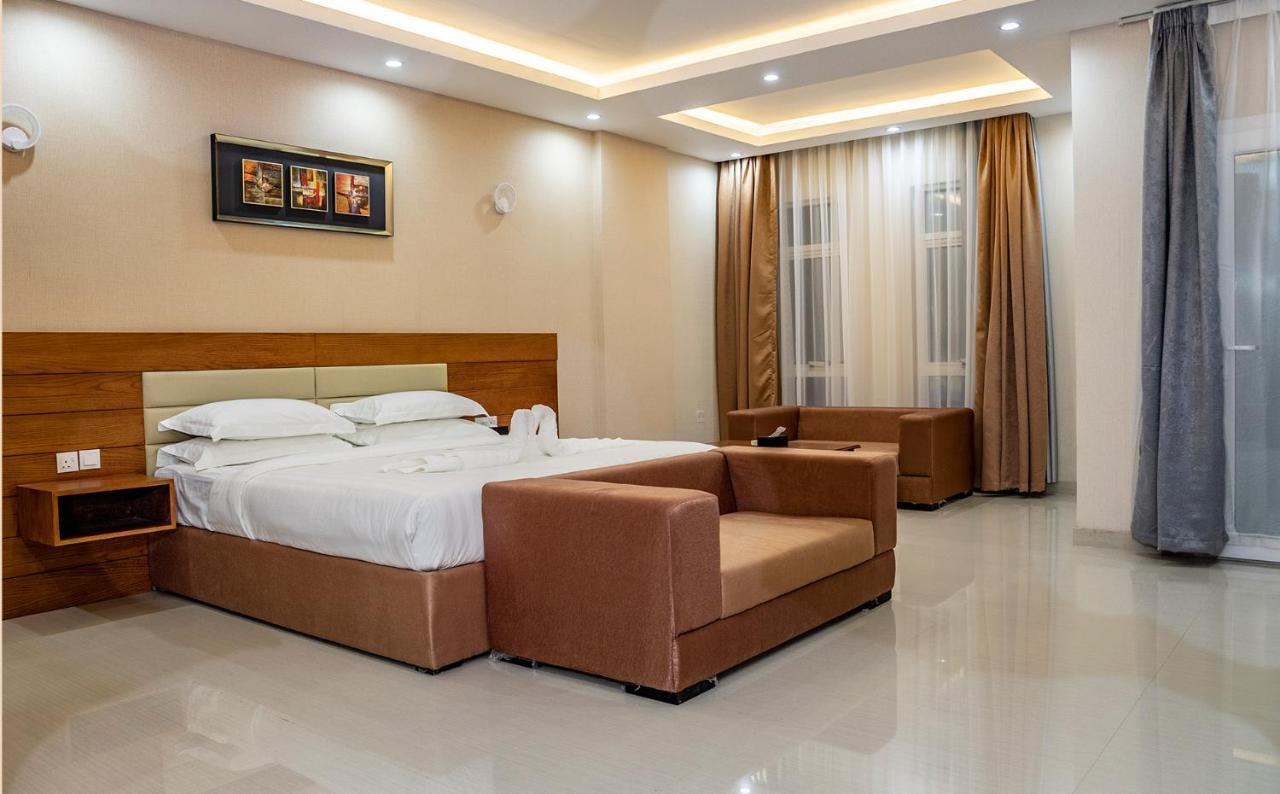 Red-5 - Al Safa Suites Apartament Salalah