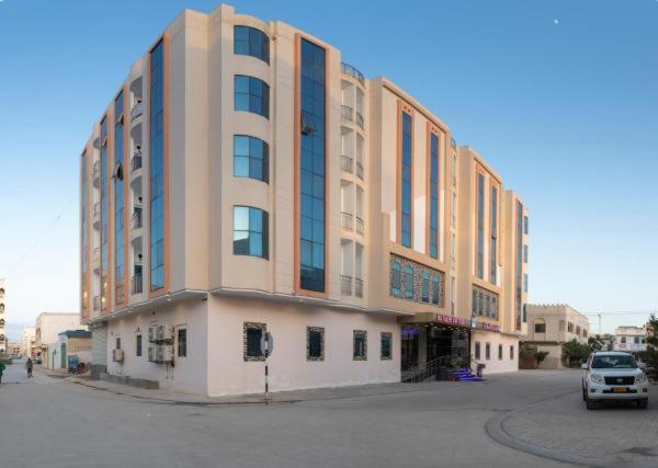 Red-5 - Al Safa Suites